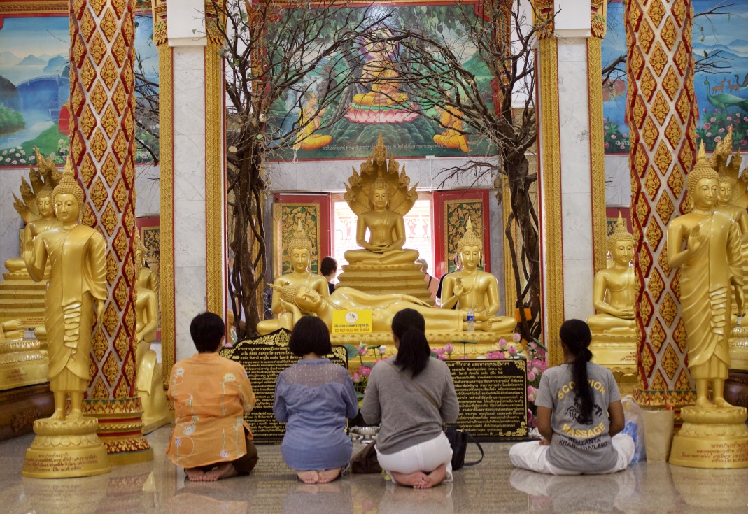 Interno tempio di Phuket