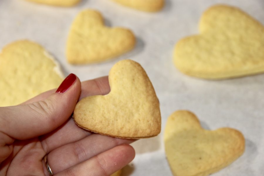 Biscotti a forma di cuore per San Valentino