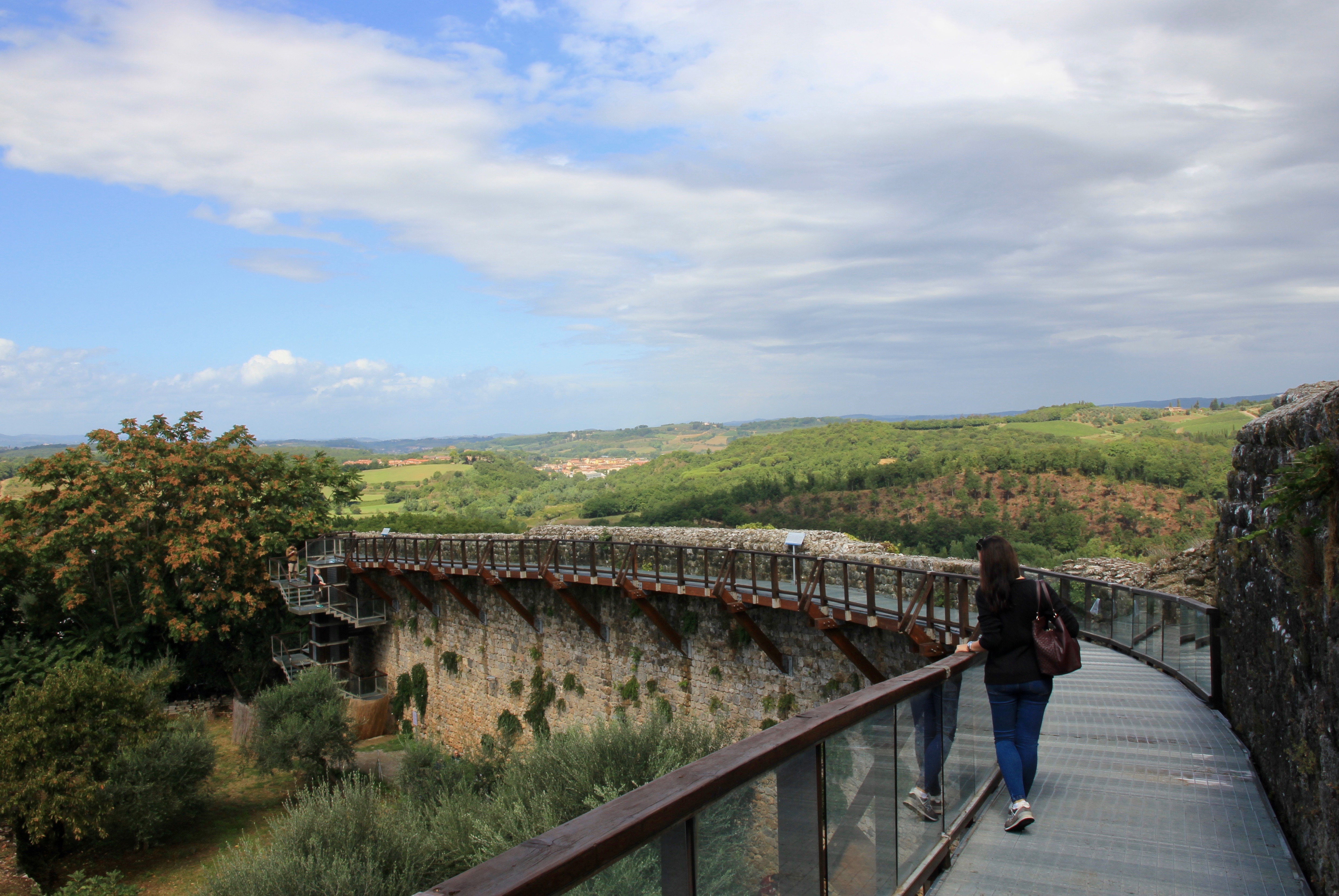 camminamento sulle mura di Monteriggioni