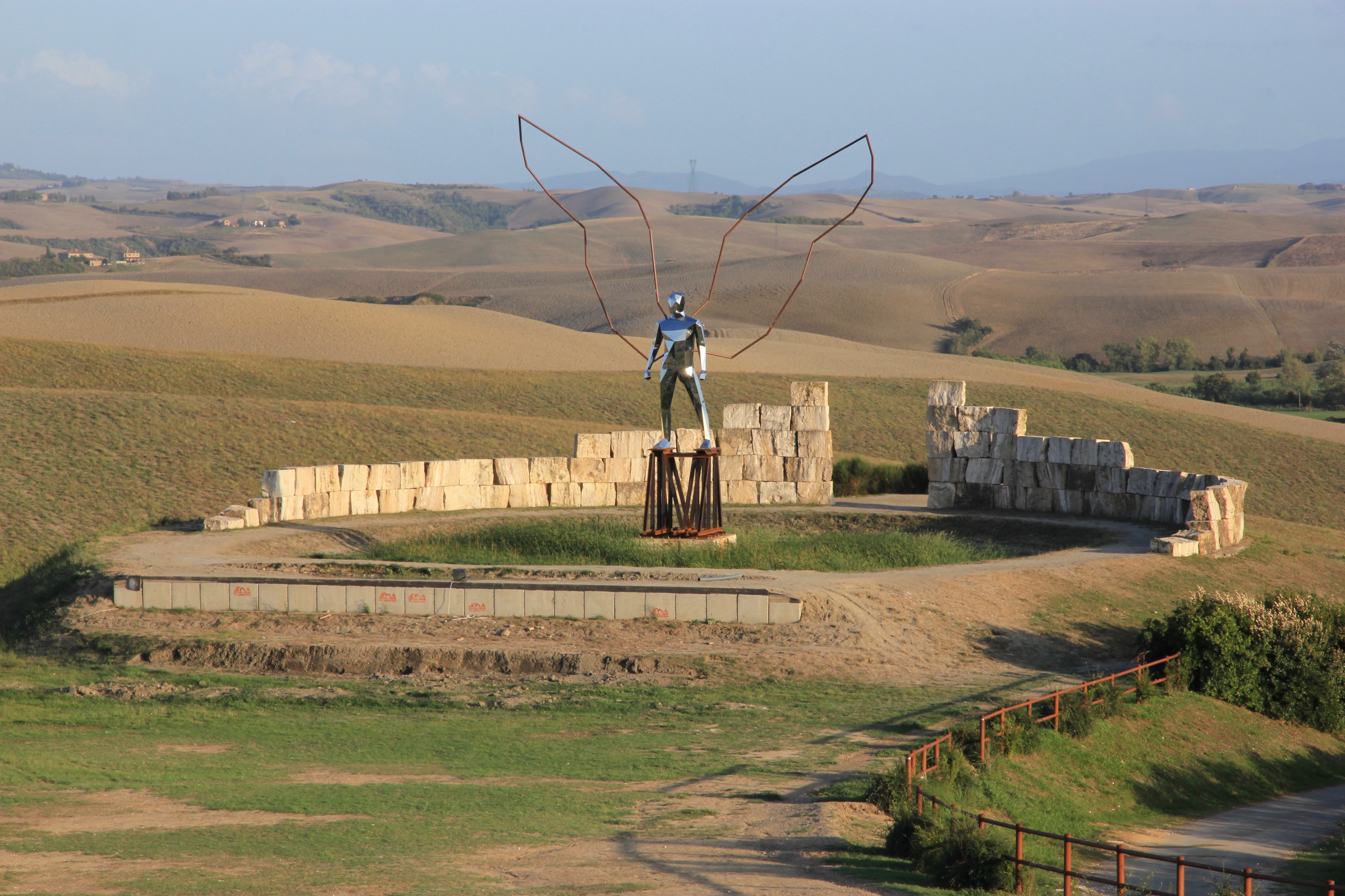 Teatro del silenzio, Lajatico