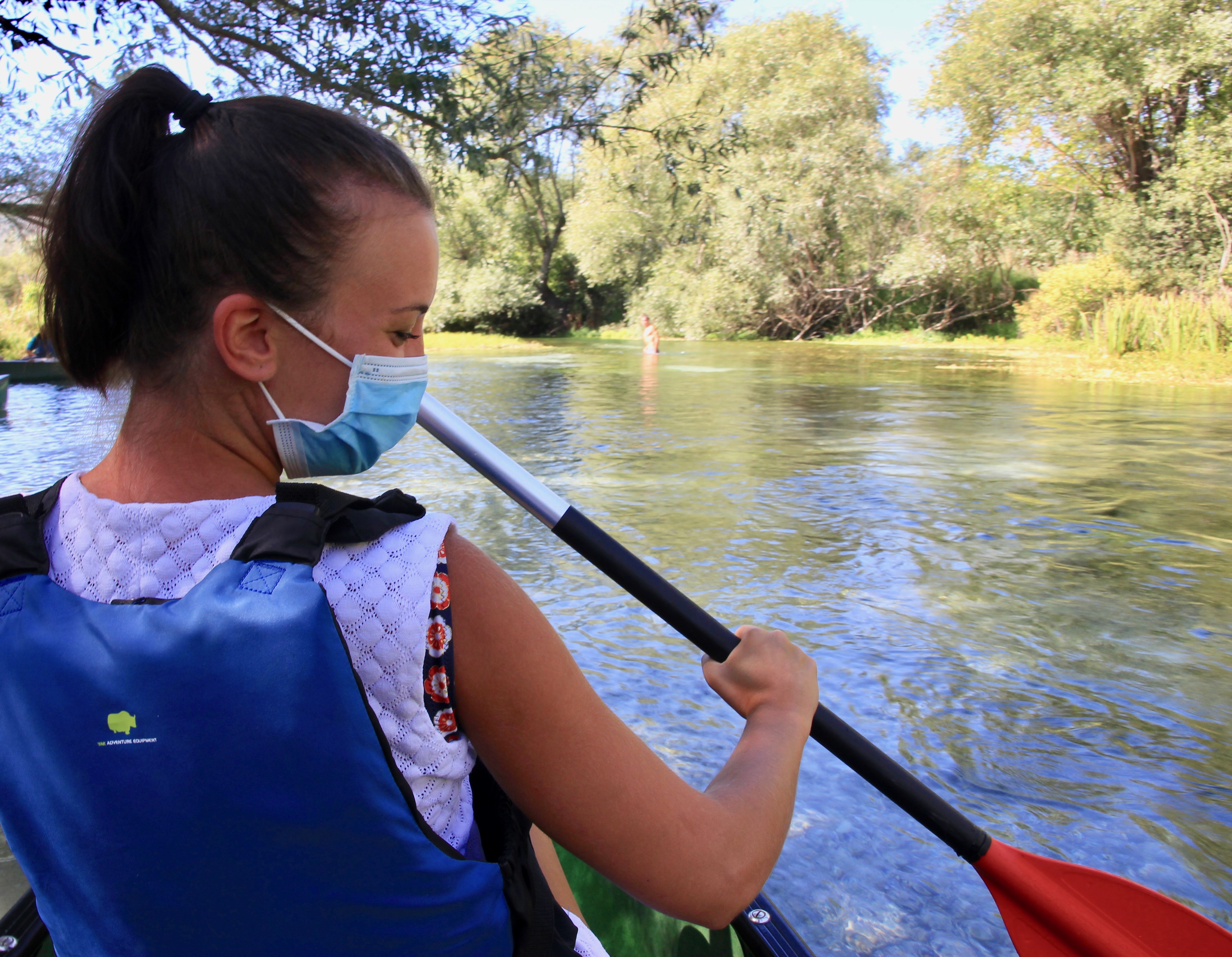 In canoa sul fiume Tirino