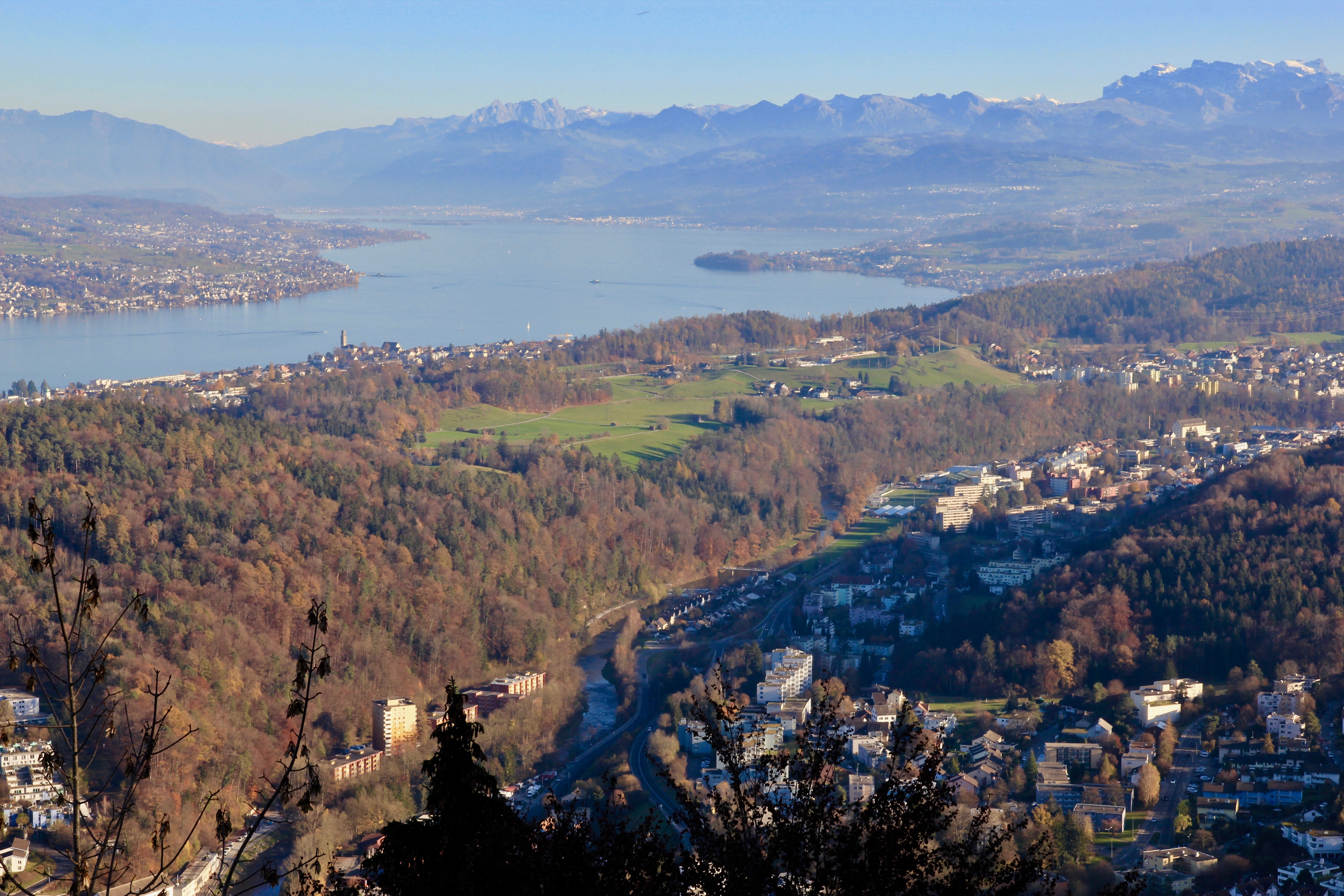 La via dei pianeti, Zurigo